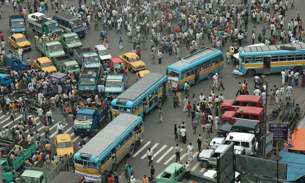 Check E-Challan Status Online & Pay Traffic Challan in Kolkata – CARS24