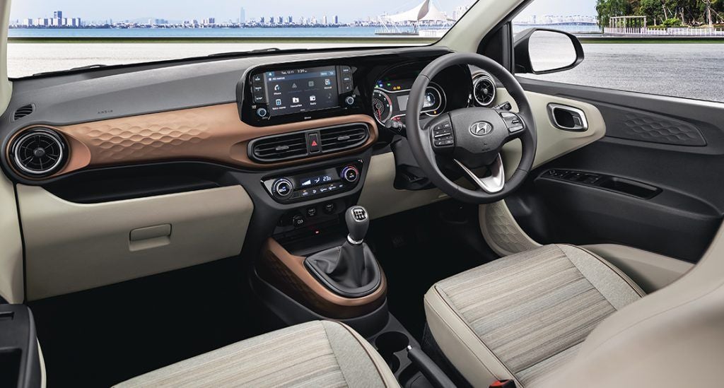 Hyundai Aura (Interior)