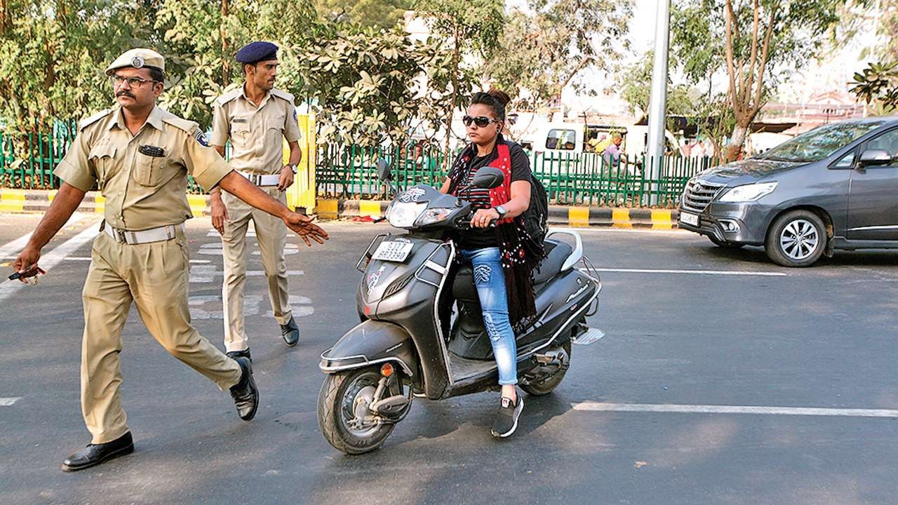 Process for Paying a Challan for Riding a Two-Wheeler without a Helmet