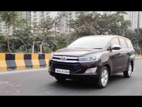 BS6 Toyota Innova Crysta Diesel Automatic Variant Hindi Review- आपको खरीदना चाहिए या नहीं?