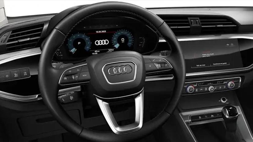 Audi Q3 Interior Image