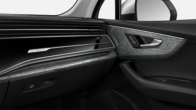 Audi Q7 Interior Image