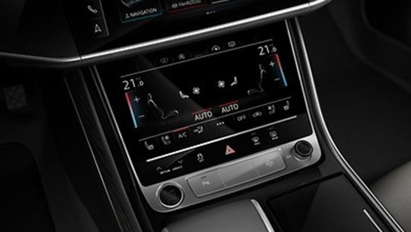 Audi RS Q8 Interior Image