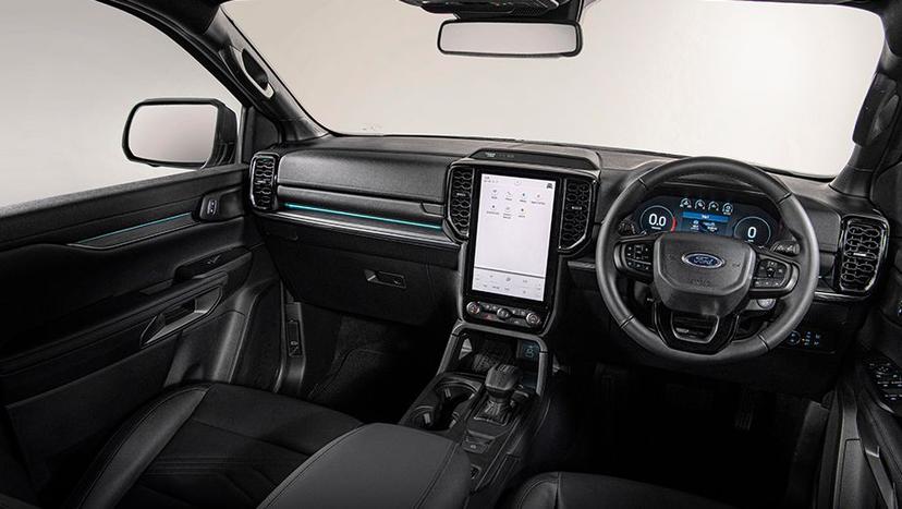 Ford Endeavour Interior Image