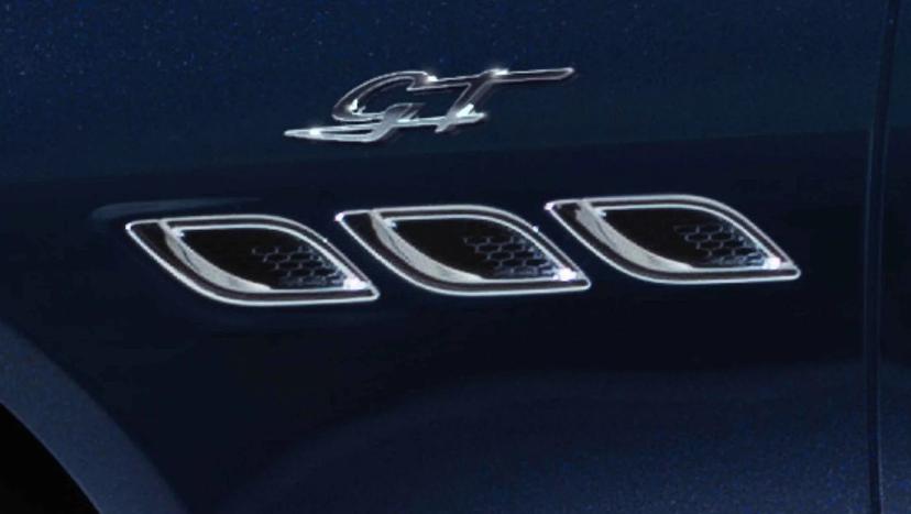 Maserati Quattroporte Exterior Image