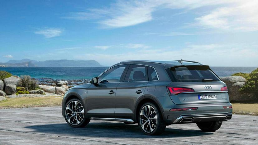 Audi Q5 Exterior image 4