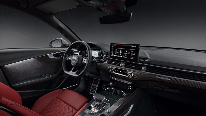 Audi A4 Interior image 17