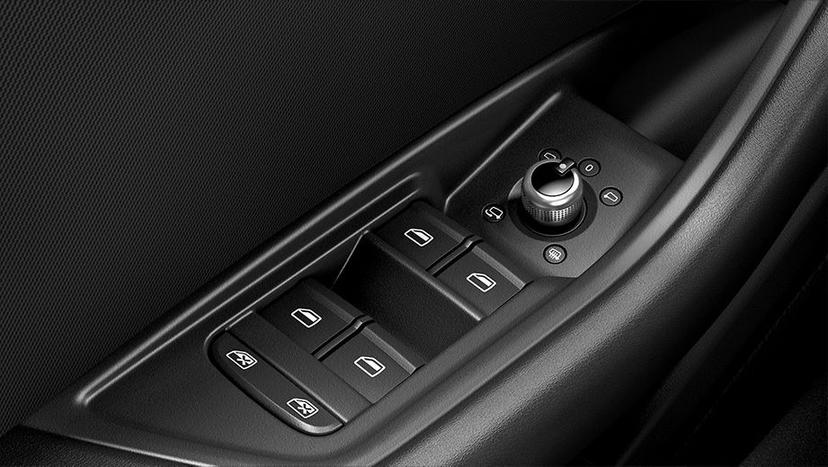 Audi A4 Interior image 8