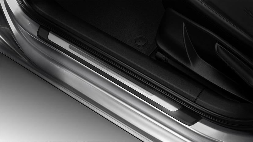 Audi A4 Interior image 14