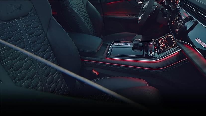Audi RS Q8 Interior image 15