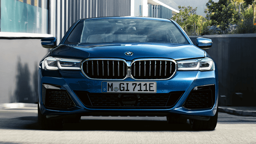BMW 5 Series 2021-2023 Exterior image 2