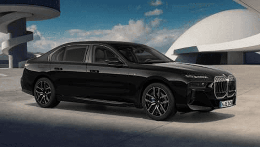 BMW 7 Series Exterior image 9