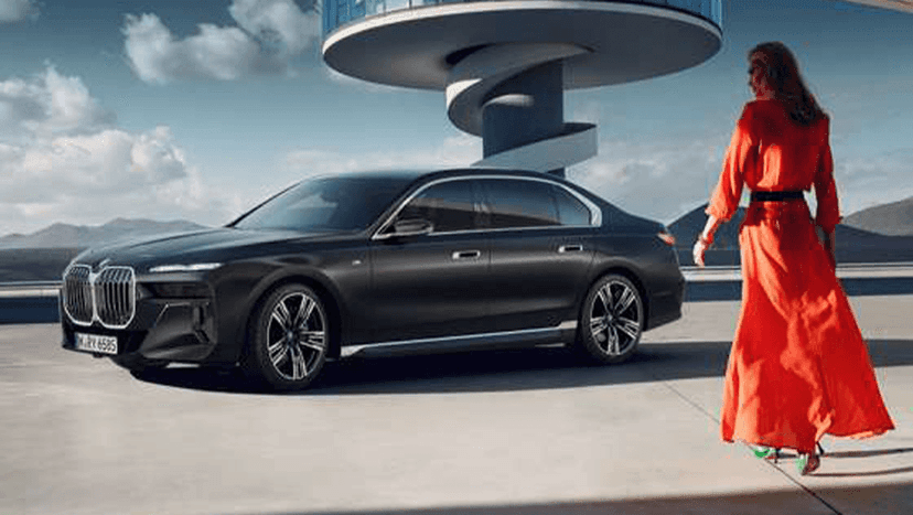 BMW 7 Series Exterior image 5