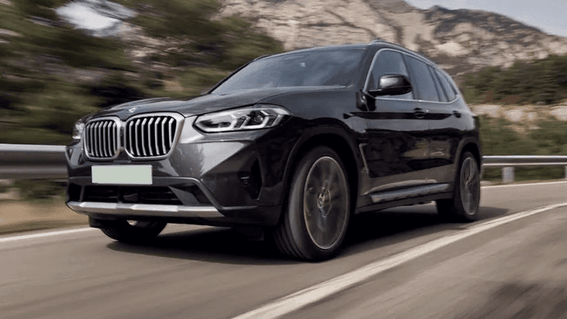 BMW X3 2023-2024 Exterior image 17