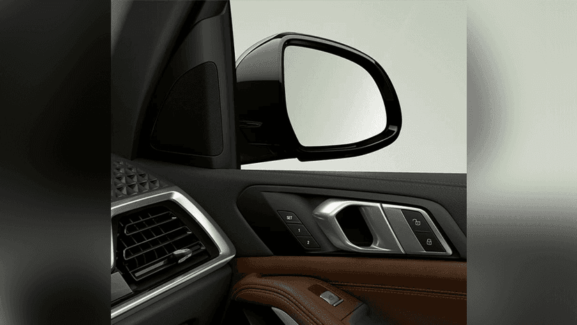 BMW X7 Interior image 5
