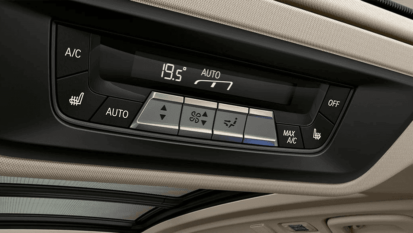 BMW X7 Interior image 4