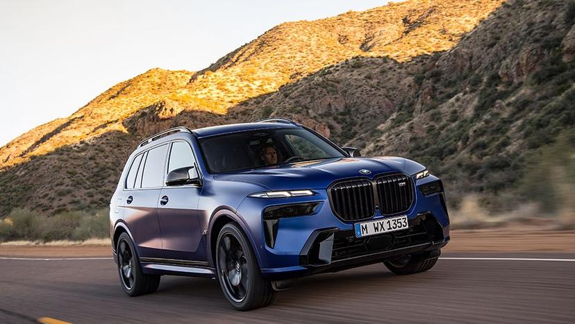 BMW X7 Exterior image 9
