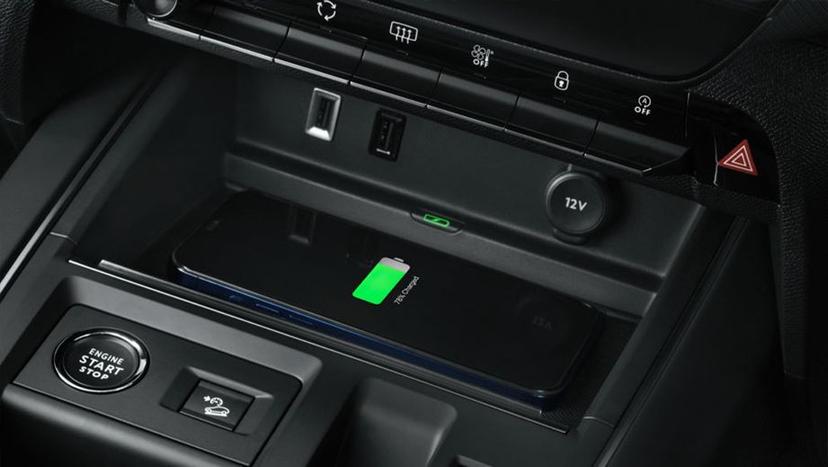 Citroen C5 Aircross Interior image 5