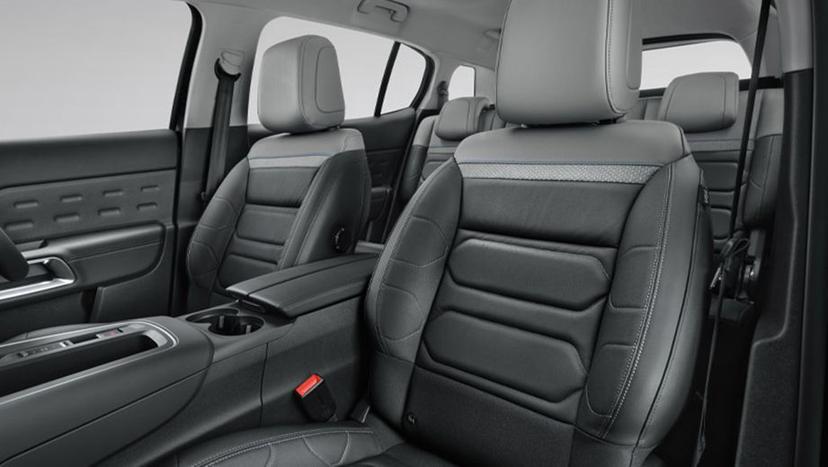 Citroen C5 Aircross Interior image 1