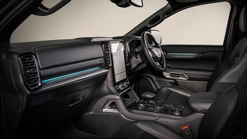 Ford Everest Interior image 2