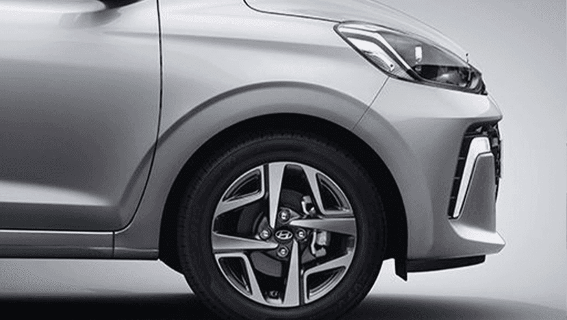 Hyundai Aura Exterior image 1