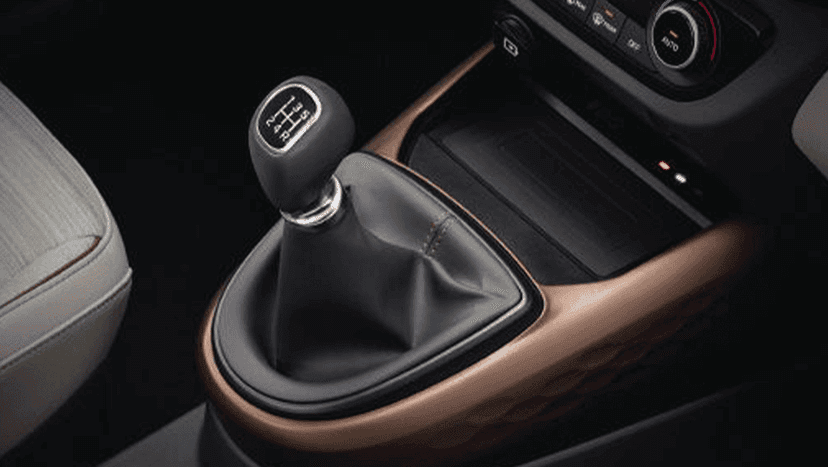 Hyundai Aura Interior image 7