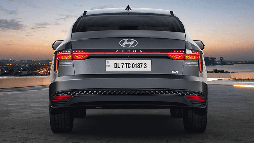 Hyundai Verna Exterior image 6