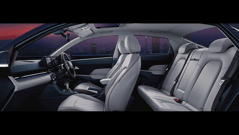 Hyundai Verna Interior image 9