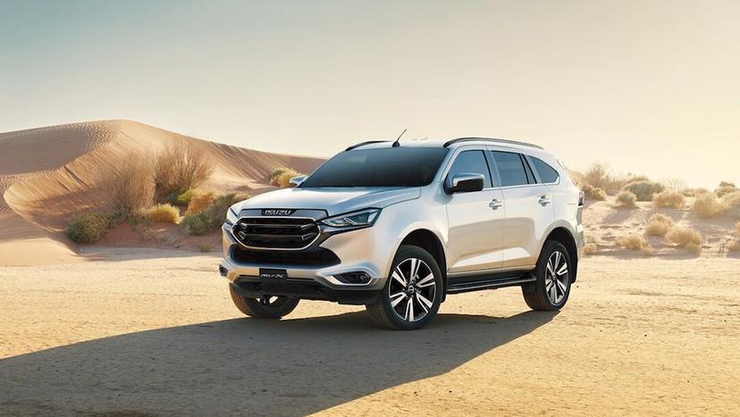 Isuzu MU-X Exterior image 15