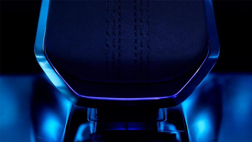 Jaguar XF Interior image 10
