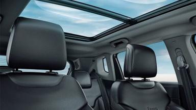 Jeep CompassInterior image