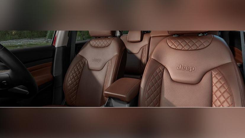 Jeep Meridian 2022-2023 Interior image 5