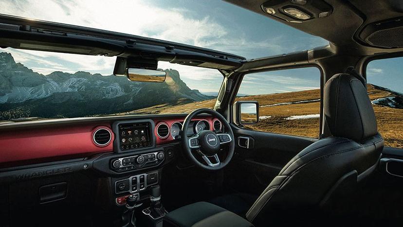 Jeep Wrangler 2021-2023 Interior image 3