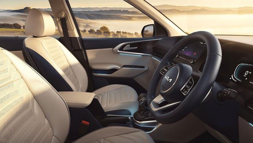 Kia Carens Interior image 6