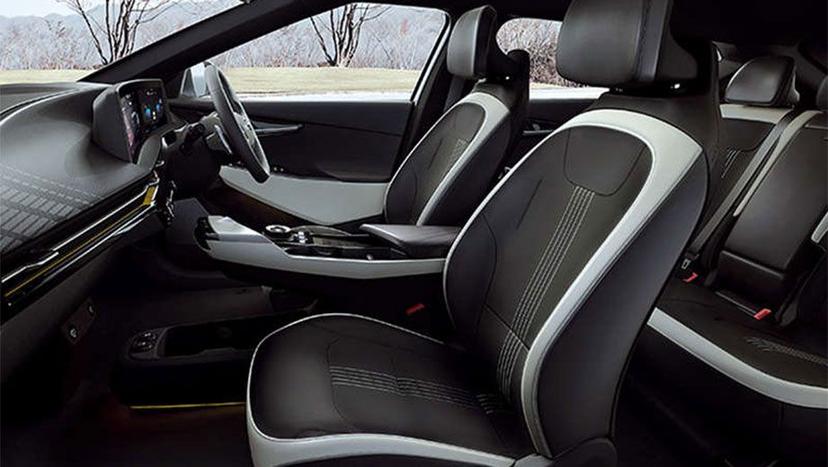 Kia EV6 2022-2024 Interior image 2