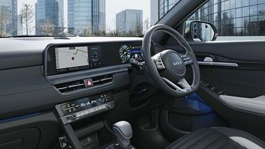 Kia SeltosInterior image