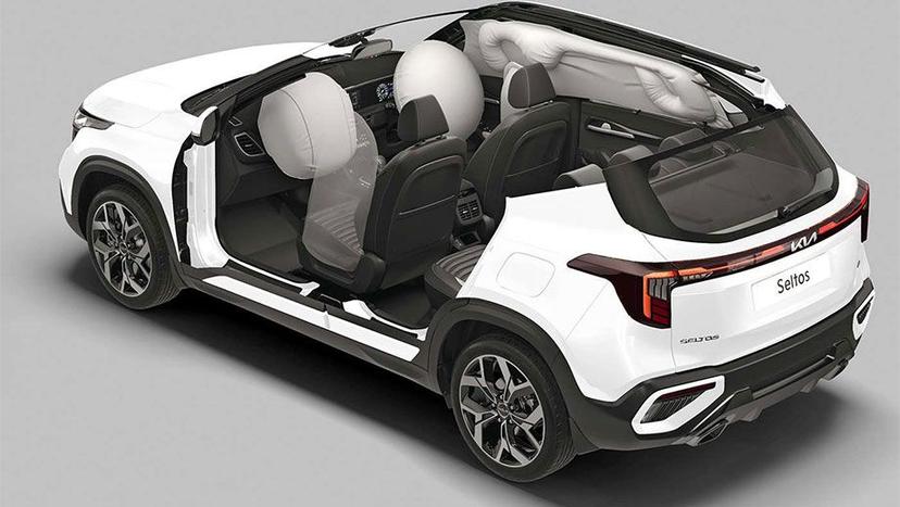 Kia Seltos Interior image 10