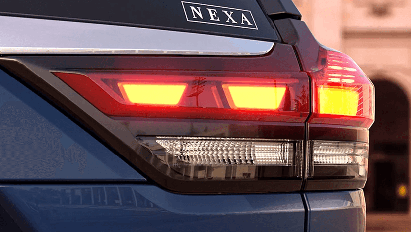 Maruti Suzuki Invicto Exterior image 3
