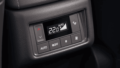 Maruti Suzuki InvictoInterior image