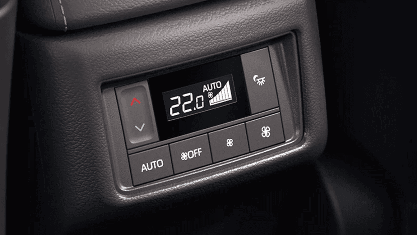 Maruti Suzuki Invicto Interior image 2