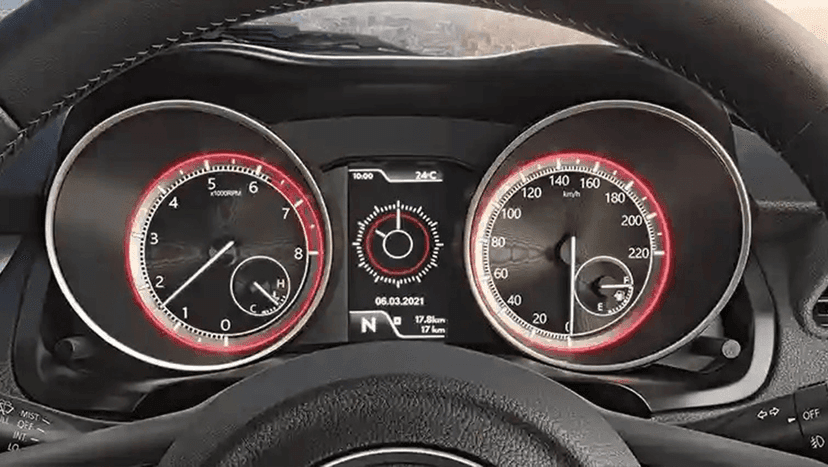 Maruti Suzuki Swift 2021 - 2023 Interior image 2