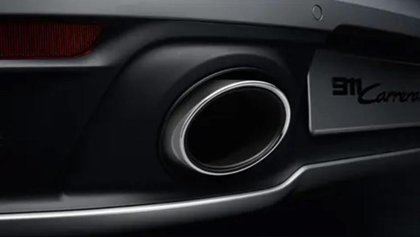 Porsche 911 Exterior image 1