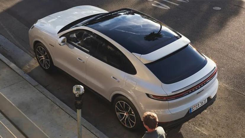 Porsche Cayenne Coupe Exterior image 3