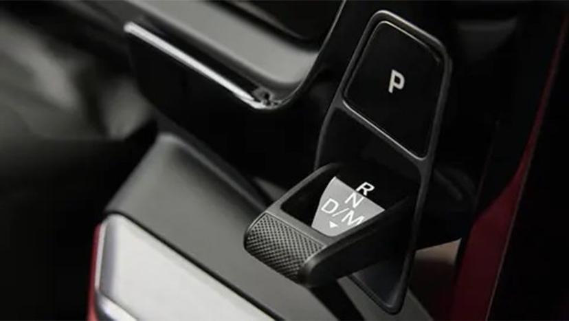 Porsche Cayenne Coupe Interior image 1