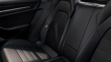 Porsche PanameraInterior image