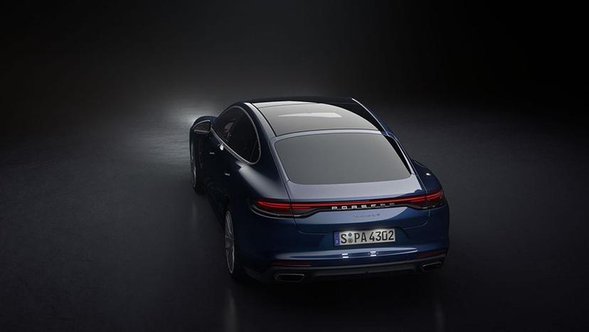 Porsche Panamera 2021-2023 Exterior image 16
