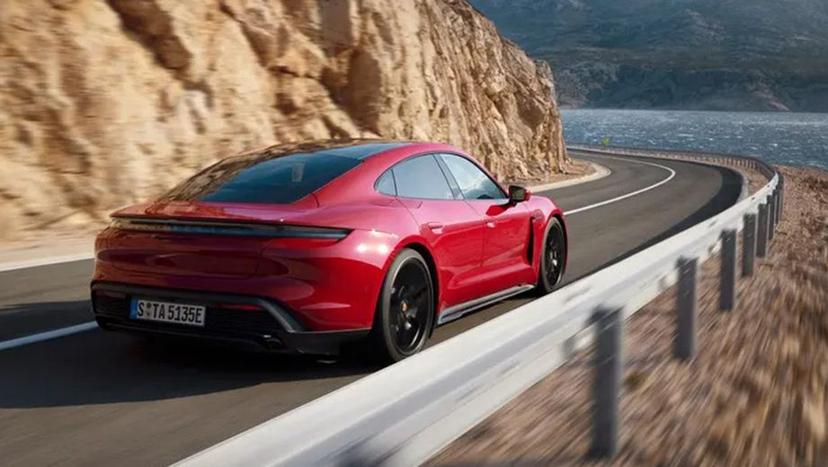 Porsche Taycan Exterior image 9