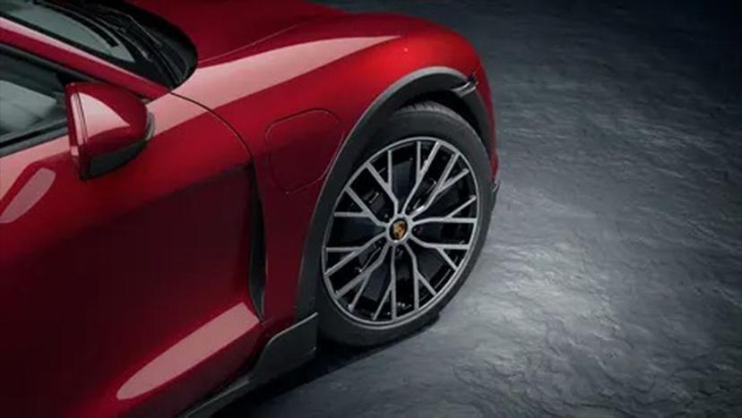 Porsche Taycan Exterior image 20