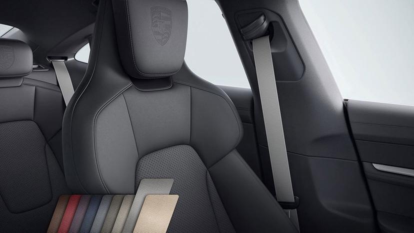Porsche Taycan Interior image 29