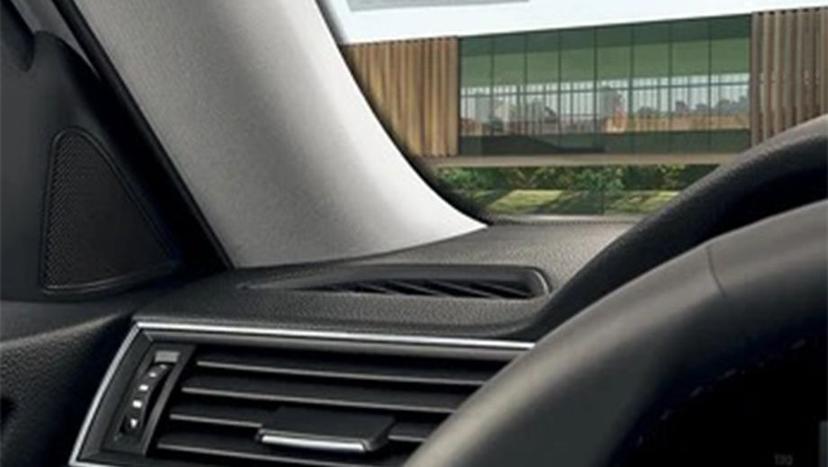 Skoda Superb Interior image 16